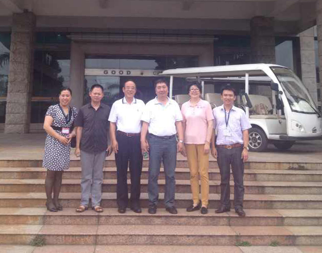 Good Resin is famous in Tongxiang. Tongxiang Shoe Industry Association visited the company to communicate their opinions on Good Resin …